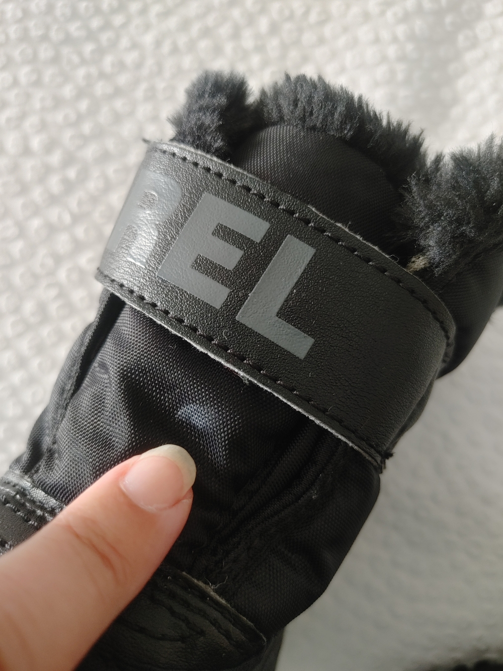 Sorel Kids Snow Commander Waterproof Black Winter Fur-Trim Boots 5 - Picture 8 of 13